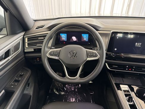 Used 2026 Volkswagen Atlas Cross Sport SE FWD image 22