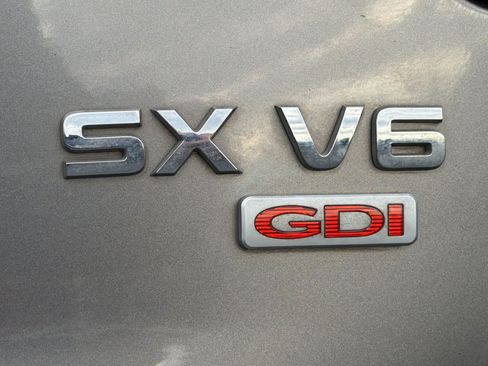 Used 2014 Kia Sorento SX w/ 3rd Row Package AWD/4WD image 12