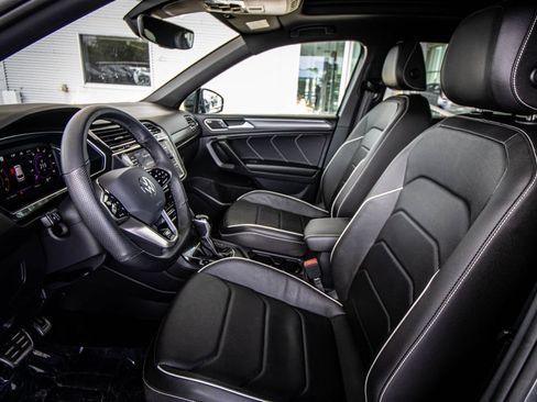 Used 2022 Volkswagen Tiguan SEL R-Line AWD/4WD image 23