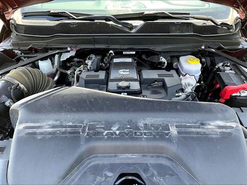 Used 2024 RAM 2500 Laramie w/ Night Edition AWD/4WD image 31