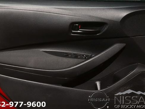 Used 2024 Toyota Corolla LE FWD image 11