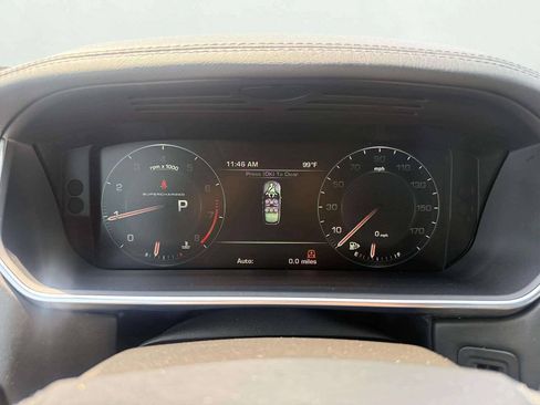 Used 2016 Land Rover Range Rover Supercharged AWD/4WD image 18
