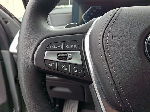 Used 2025 BMW X5 xDrive40i w/ M Sport Package AWD/4WD image 20