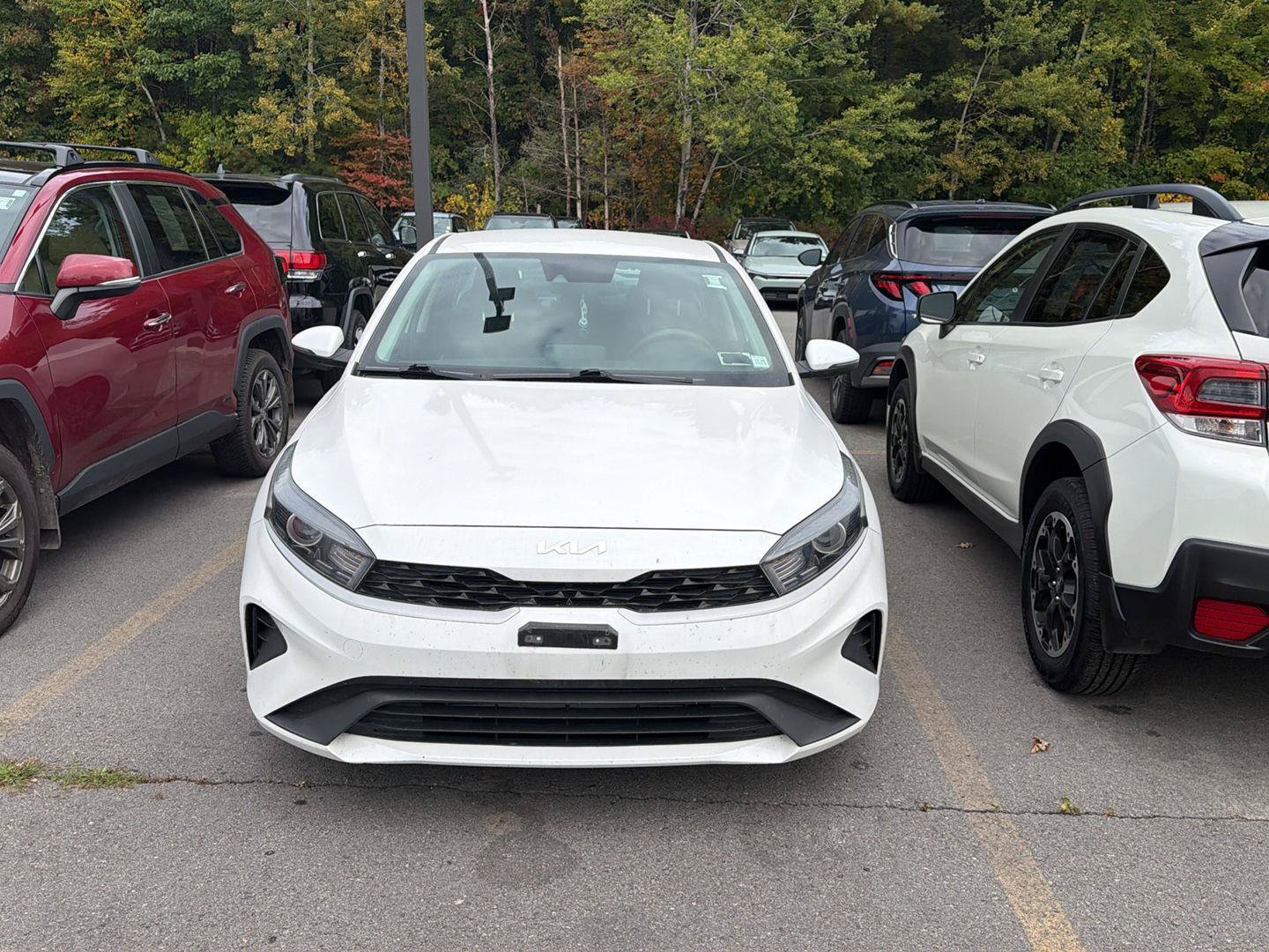 Used 2022 Kia Forte LXS w/ LXS Technology Package FWD image 7