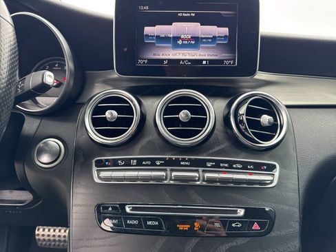 Used 2019 Mercedes-Benz GLC 300 4MATIC image 18