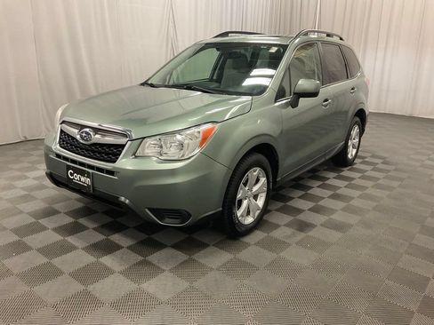 Used 2015 Subaru Forester 2.5i Premium AWD/4WD image 5