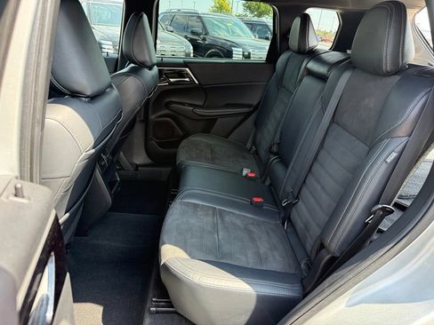 Used 2022 Mitsubishi Outlander SEL Black Edition AWD/4WD image 32