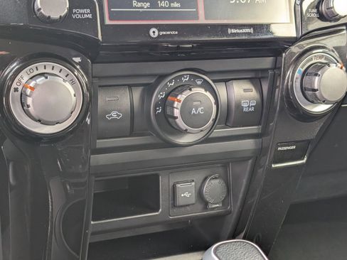 Used 2024 Toyota 4Runner TRD Off-Road image 19