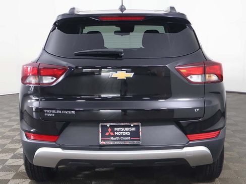 Used 2023 Chevrolet TrailBlazer LT AWD/4WD image 11