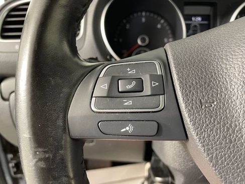 Used 2011 Volkswagen Jetta TDI FWD image 10