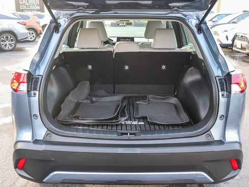 Certified 2022 Toyota Corolla Cross L image 26