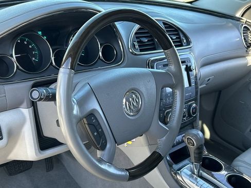 Used 2013 Buick Enclave Premium FWD image 23