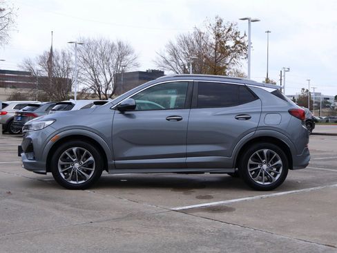 Used 2020 Buick Encore GX Preferred w/ Sport Touring Package image 3