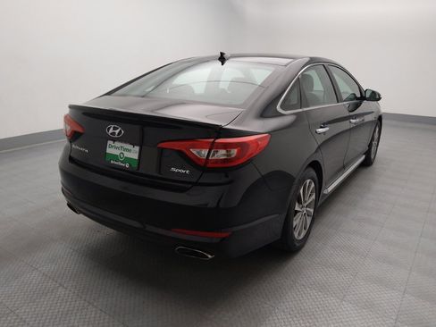 Used 2017 Hyundai Sonata Sport w/ Value Edition Package 02 FWD image 7