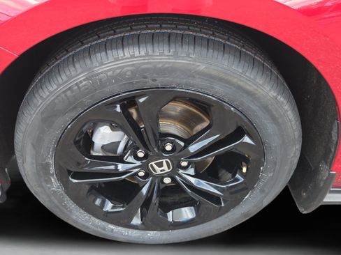 Certified 2025 Honda Accord SE image 31