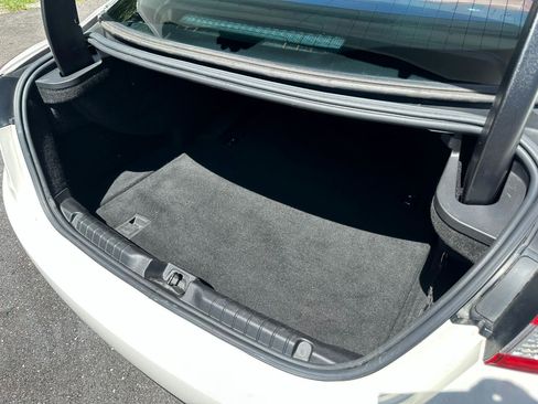 Used 2016 Maserati Ghibli S image 45