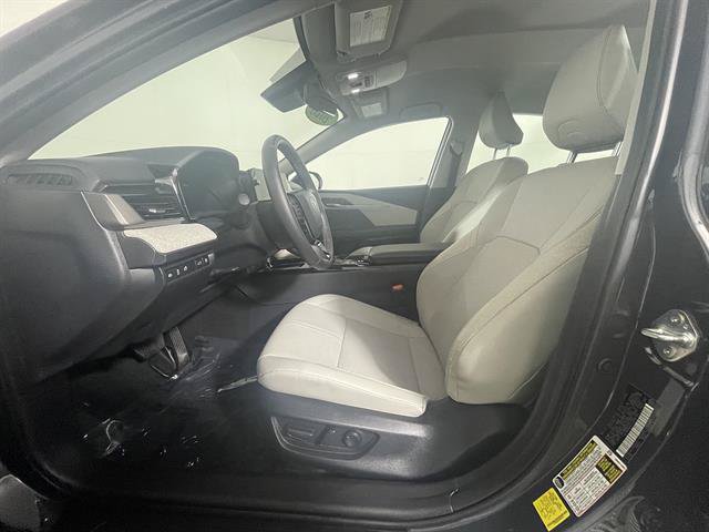 Certified 2025 Toyota Camry XLE AWD/4WD image 9