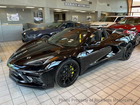 Used 2023 Chevrolet Corvette Stingray Preferred Conv w/ 2LT image 26