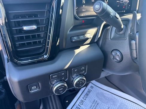Used 2026 GMC Sierra 1500 AT4 w/ AT4 Premium Package AWD/4WD image 19