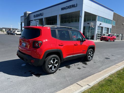 Used 2022 Jeep Renegade Trailhawk w/ Trailer Tow Group AWD/4WD image 7