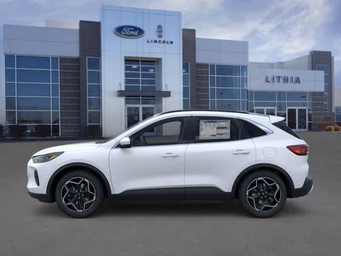 New 2026 Ford Escape Platinum w/ Premium Technology Package image 3