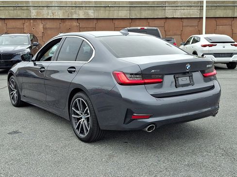 Used 2020 BMW 330i xDrive Sedan w/ Driving Assistance Package image 4