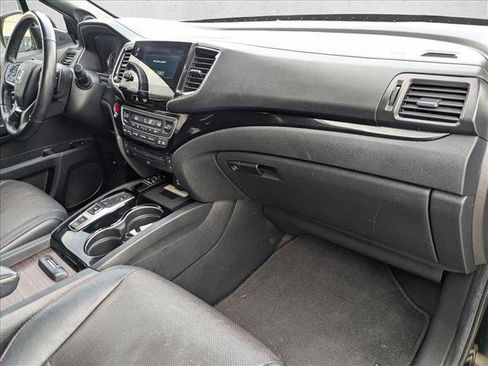 Used 2021 Honda Pilot Black Edition image 24