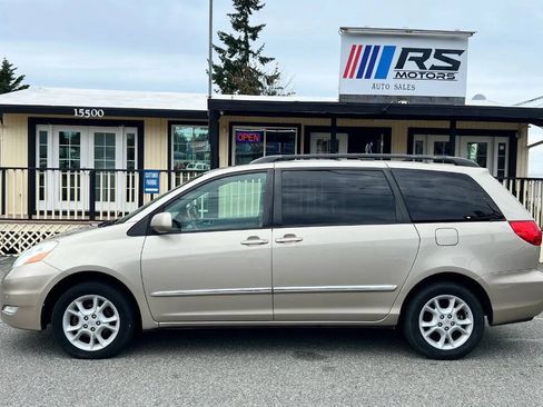 Used 2006 Toyota Sienna XLE Limited AWD/4WD image 2
