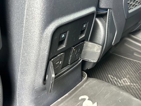 Used 2024 Ford Bronco Raptor AWD/4WD image 28