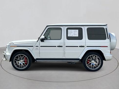 Certified 2022 Mercedes-Benz G 63 AMG 4MATIC image 2