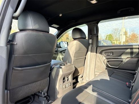 Used 2023 Nissan Titan PRO-4X w/ Pro-4x Convenience Package image 13