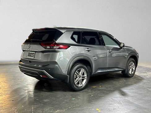 Used 2023 Nissan Rogue SL w/ SL Premium Package FWD image 3