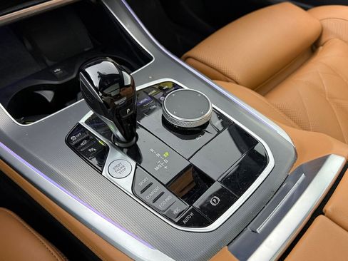 Used 2023 BMW X5 xDrive40i w/ M Sport Package image 26