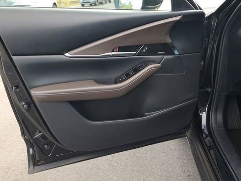 Used 2024 MAZDA CX-30 AWD 2.5 S w/ Premium Package image 18