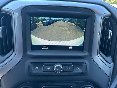 Used 2019 Chevrolet Silverado 1500 Custom w/ Custom Value Package AWD/4WD image 29
