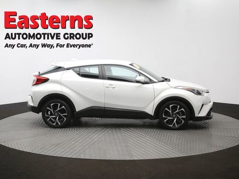 Used 2018 Toyota C-HR XLE FWD image 45