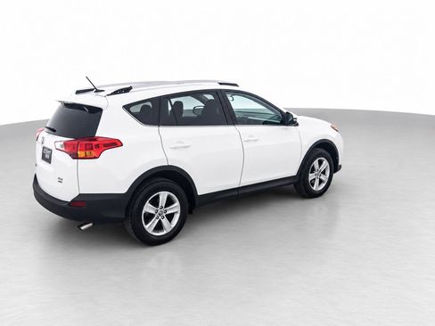 Used 2015 Toyota RAV4 XLE AWD/4WD image 5