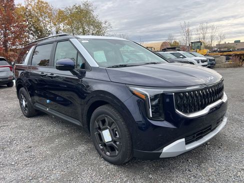 New 2026 Kia Carnival EX image 5