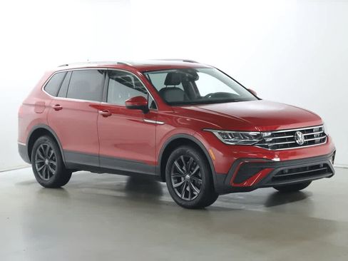 Certified 2023 Volkswagen Tiguan SE AWD/4WD image 9