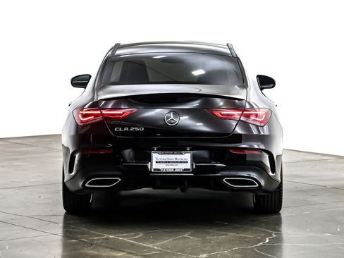 Used 2023 Mercedes-Benz CLA 250 image 5