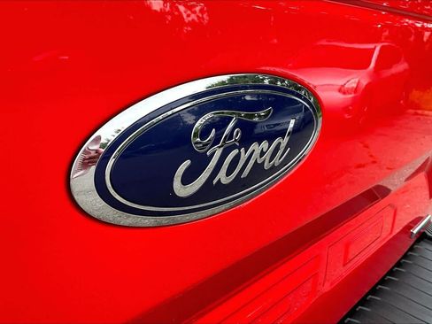 Used 2020 Ford F150 XLT w/ Equipment Group 302A Luxury AWD/4WD image 29