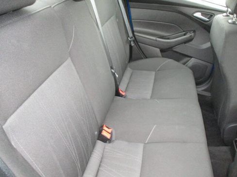 Used 2018 Ford Focus SE image 16