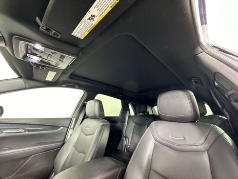 Used 2022 Cadillac XT5 Premium Luxury AWD/4WD image 18