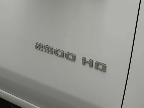 Used 2021 Chevrolet Silverado 2500 W/T w/ WT Convenience Package AWD/4WD image 91