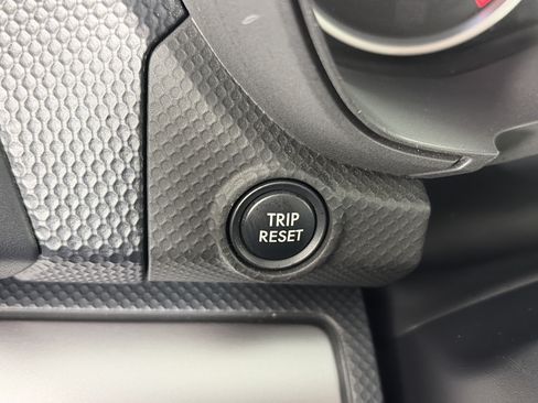 Used 2024 Subaru Forester Premium AWD/4WD image 32