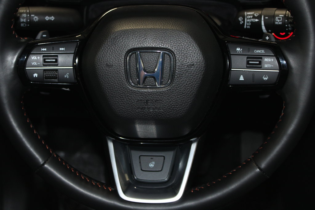 Used 2025 Honda CR-V Sport Touring image 13