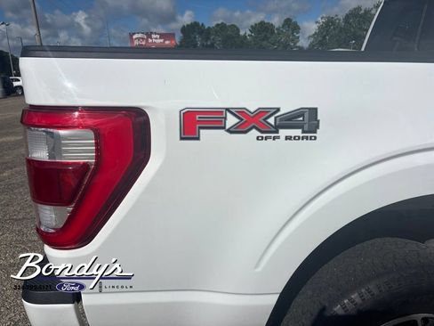 Used 2023 Ford F150 Lariat AWD/4WD image 4