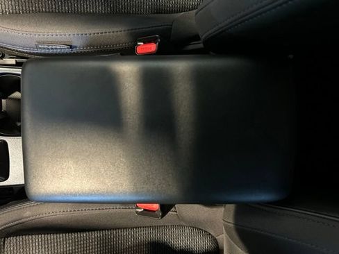 Used 2026 Subaru Forester Premium AWD/4WD image 19