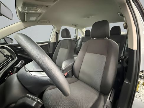 Used 2019 Volkswagen Jetta S FWD image 11