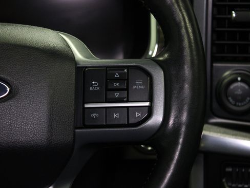 Used 2024 Ford F150 Lariat AWD/4WD image 25
